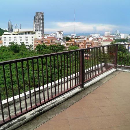 Diamond Suite Pattaya Exterior foto