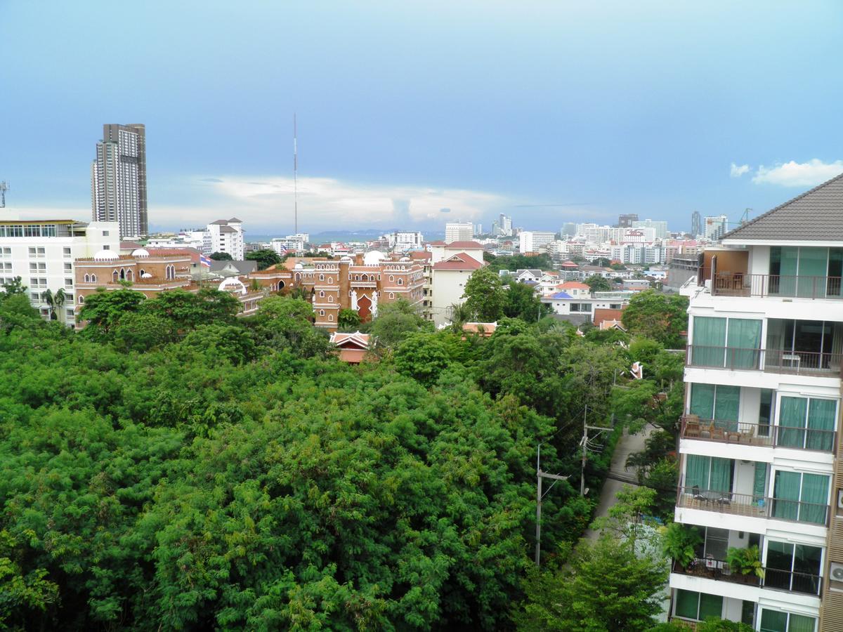 Diamond Suite Pattaya Exterior foto
