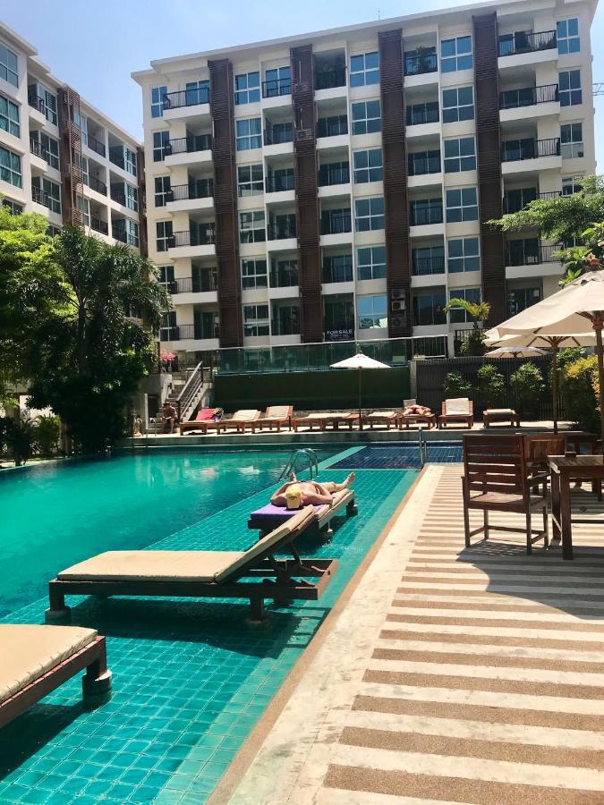 Diamond Suite Pattaya Exterior foto